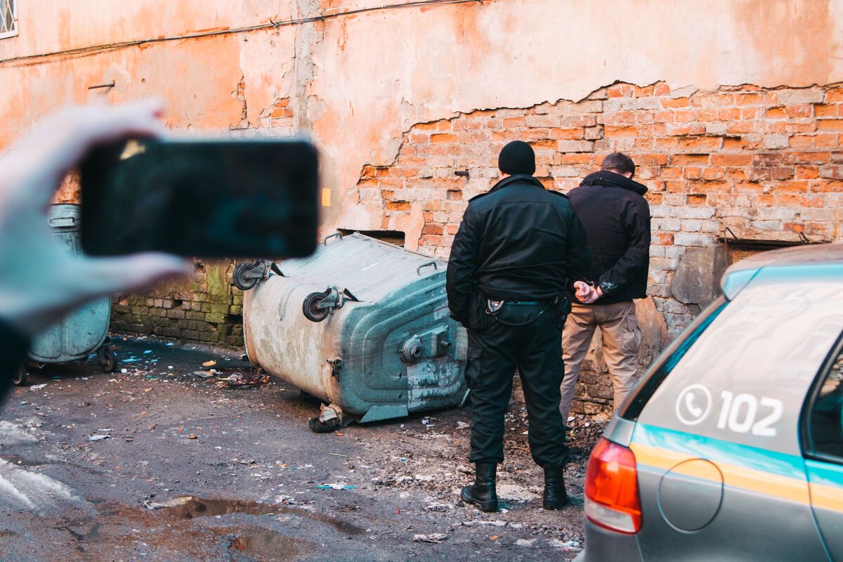 Ворвались на пост: в центре Киева произошло вооруженное нападение 