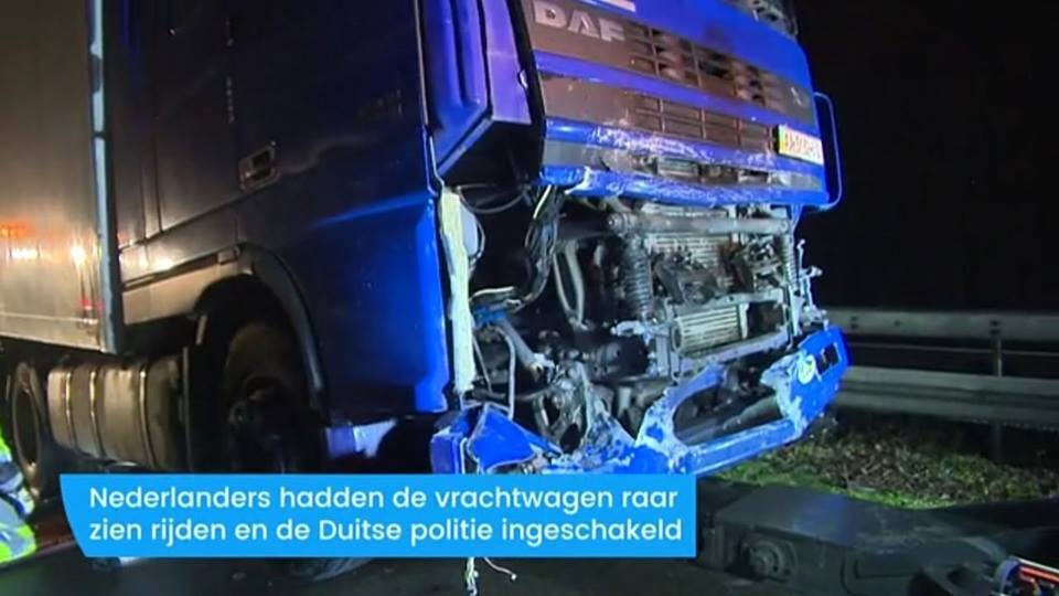 Пьяный украинец на фуре раздавил полицейское авто в Германии: есть жертва