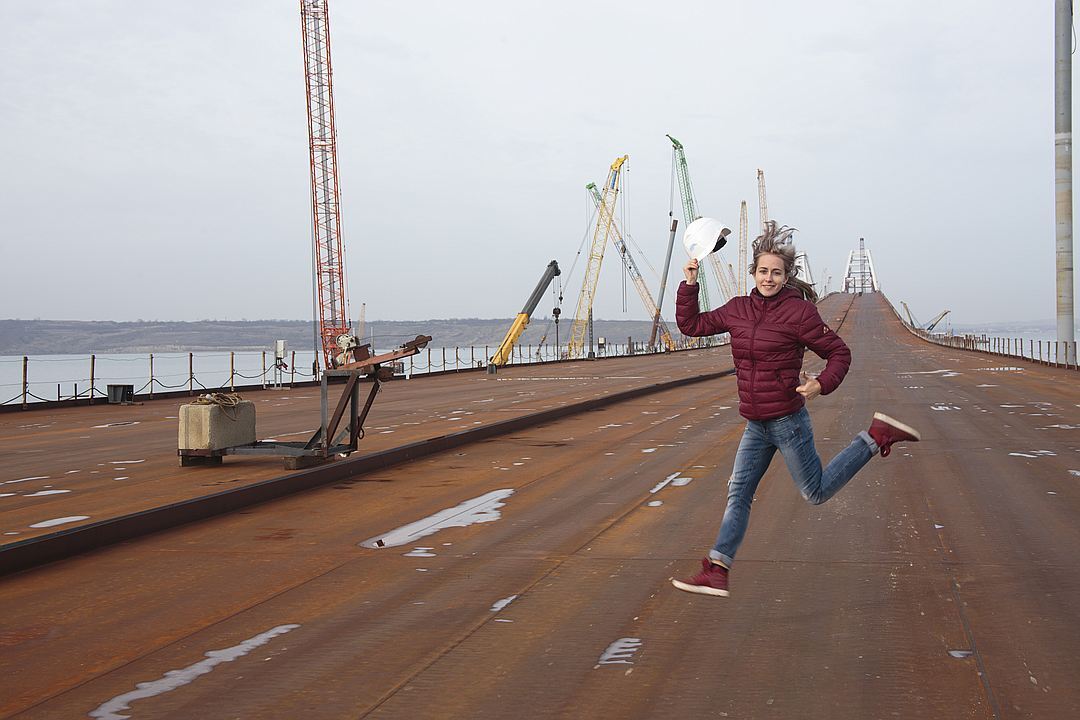 "Стройка века" близится к финишу: появились новые фото и видео Керченского моста