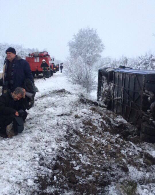 Снежный апокалипсис в Украине: фото и видео последствий