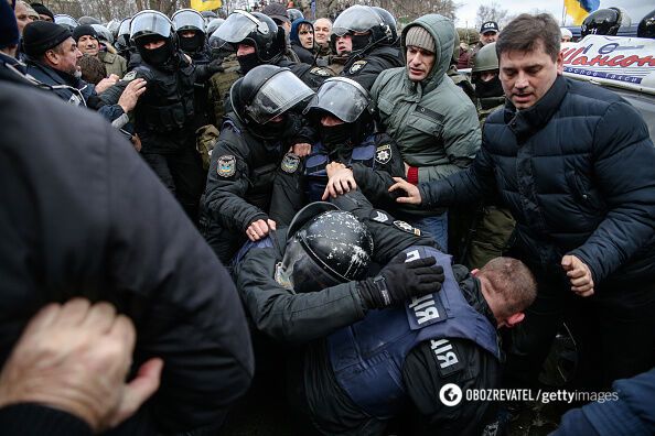 З обшуками і погрозами суїциду: в Києві затримали Саакашвілі, всі подробиці