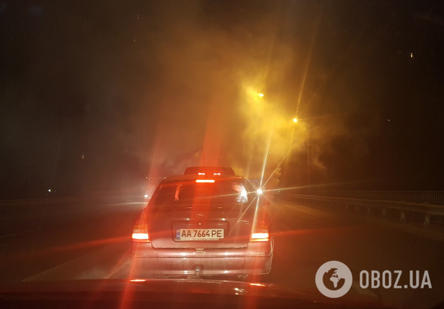 Пожар в Киеве: на окружной вспыхнул грузовик