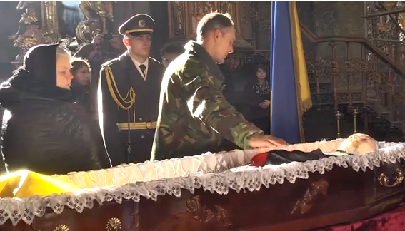 Україна попрощалася з казахським героєм, воював на Донбасі