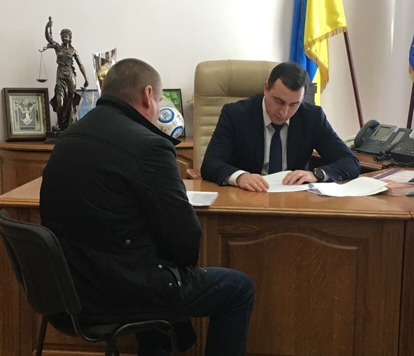 На Київщині депутат пальнув із рушниці по селянах: є поранені