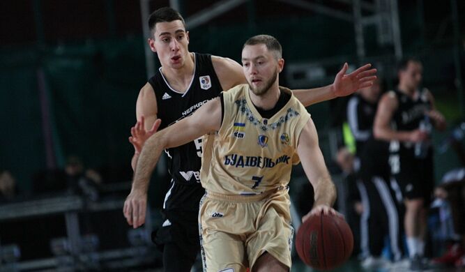 Черкаськи Мавпы - Будивельник