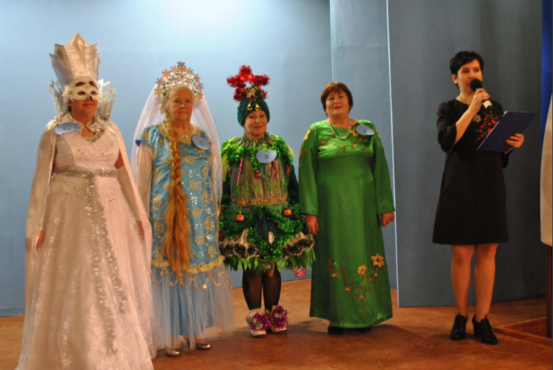 "Веселенький дурдом": сеть поверг в шок праздник красоты в Крыму
