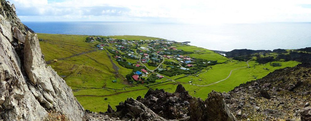 Остров Тристан-да-Кунья, Атлантический океан