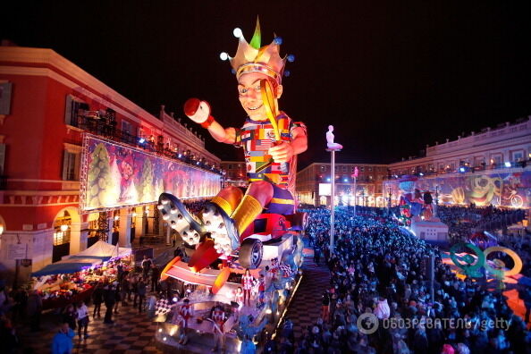 Найкрасивіше свято в світі: яскраві фото карнавалів Ніцци і Венеції