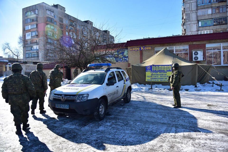 Тишина, людей на улице почти нет: Аброськин показал обстрелянную Авдеевку