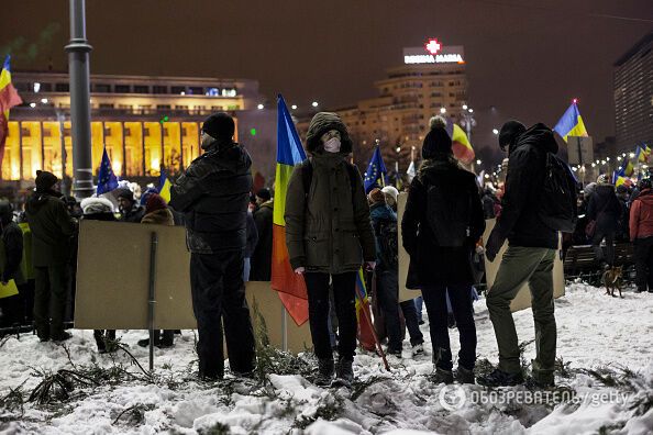 Румынию охватил бунт: по стране прокатилась новая массовая волна протестов. Опубликованы фото