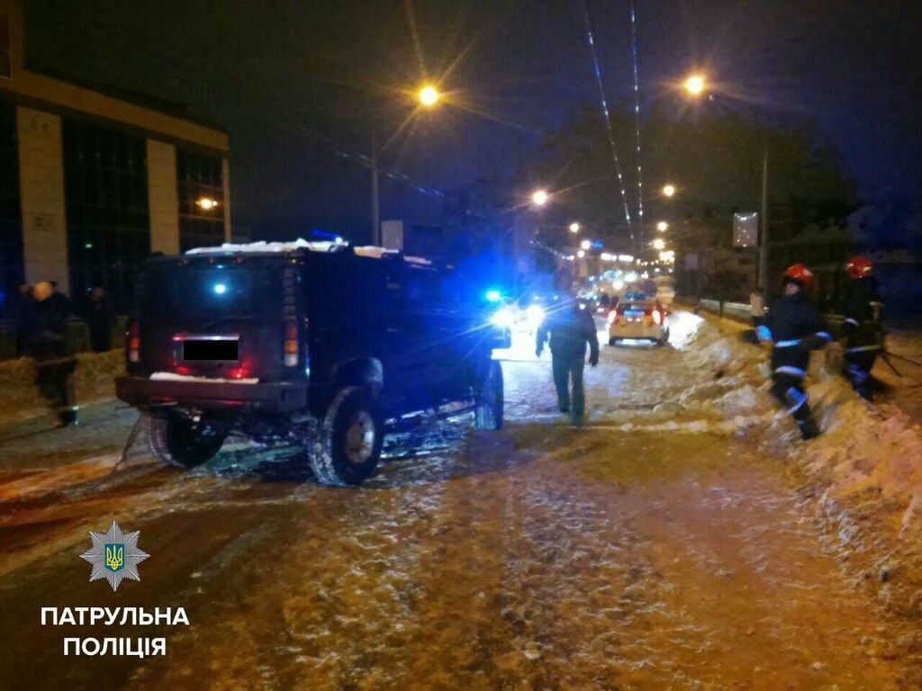 У Рівному сталася резонансна НП з п'яною дівчинкою