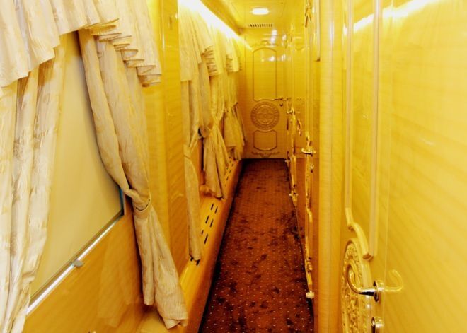 "Квартира на колесах": з’явилися фото елітних вагонів від "Укрзалізниці"