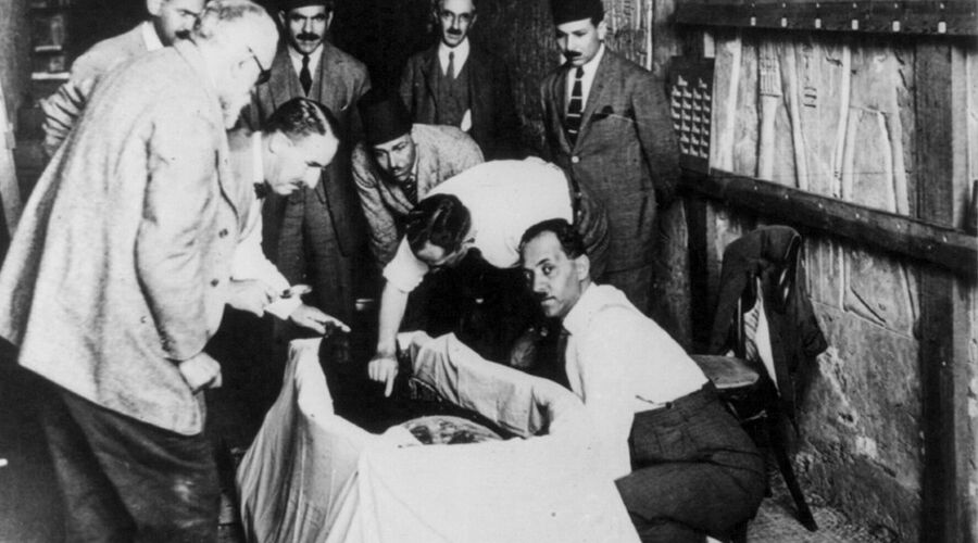 Проклятие Тутанхамона: что стало с людьми, открывшими гробницу фараона