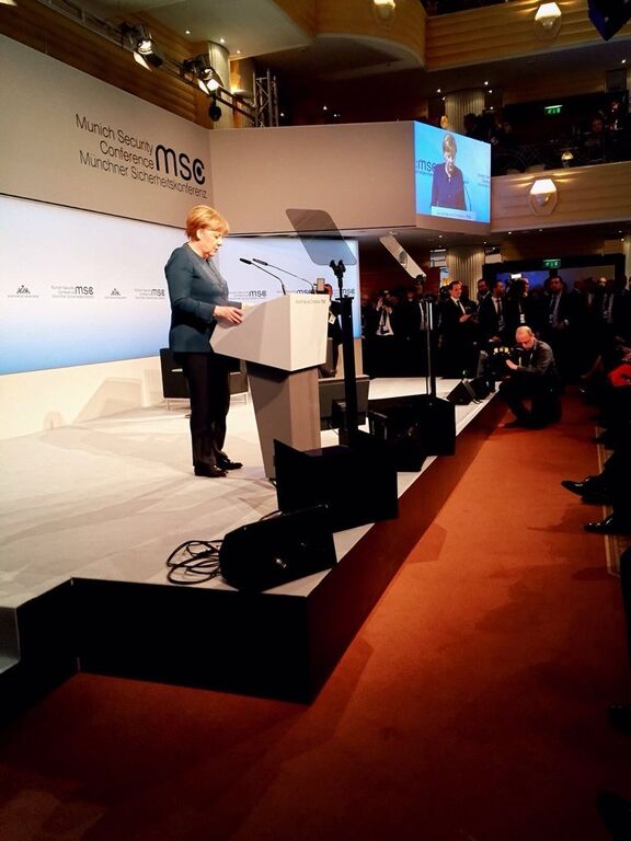 Подняла важнейшие вопросы: Меркель выступила на конференции по безопасности в Мюнхене