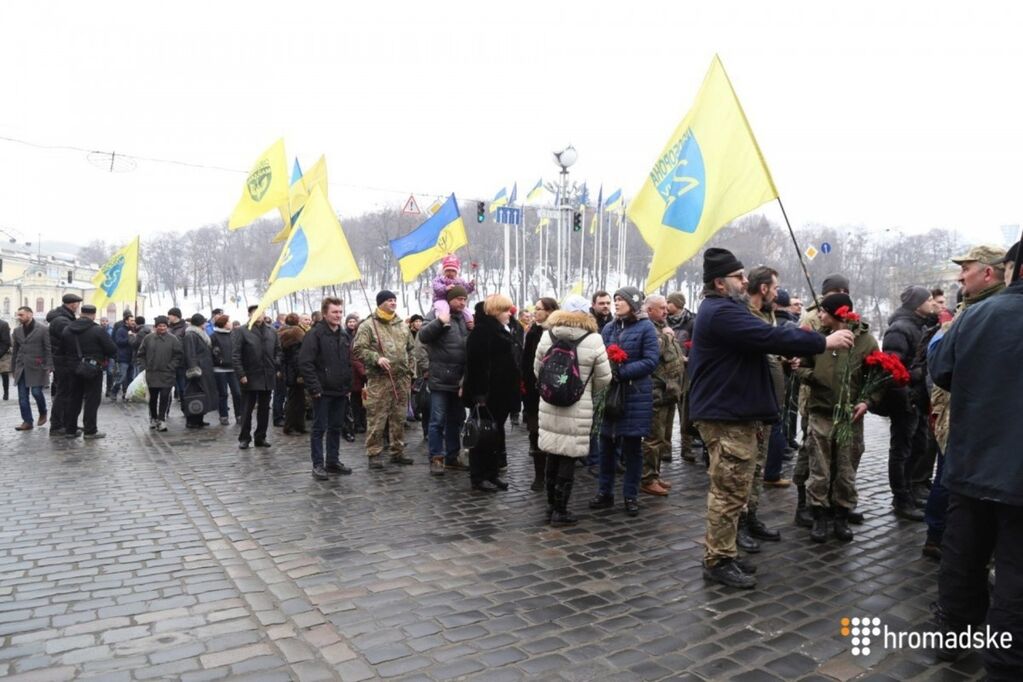 Третья годовщина расстрелов: в Киеве почтили память Героев Небесной Сотни