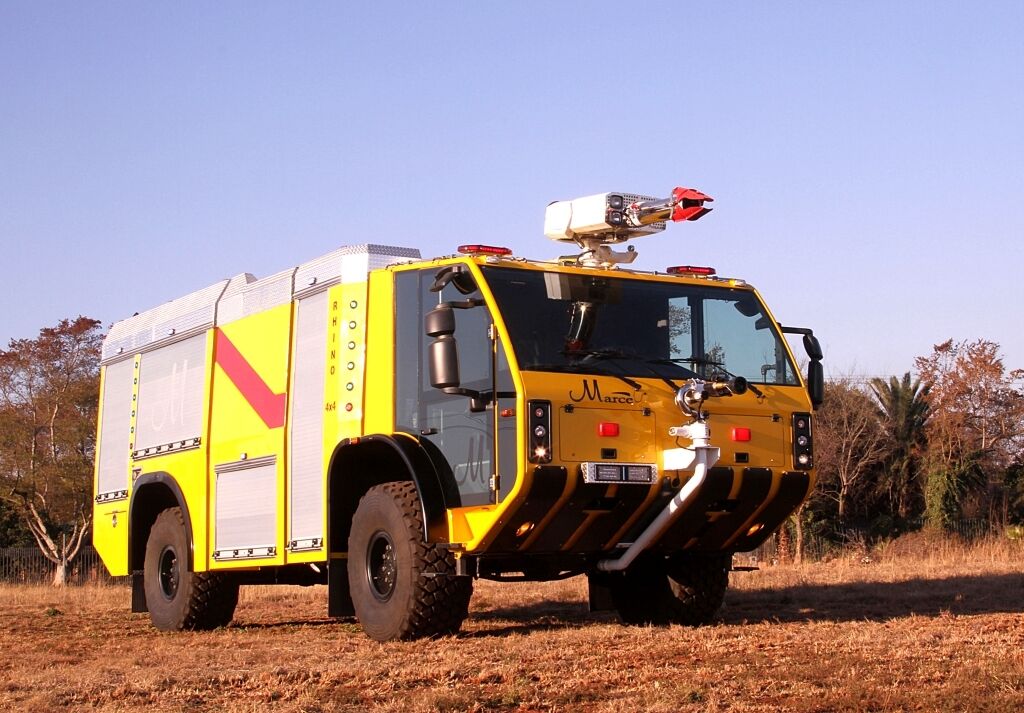 В Африке создали собственный суперкар для тушения пожаров: опубликованы фото
