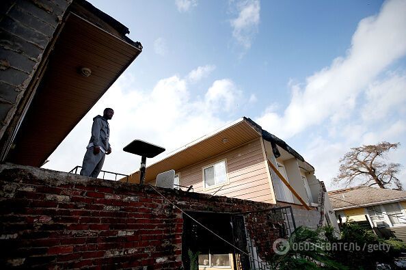 Летали дома, вырывались столбы: появились жуткие фото и видео разрушительного торнадо в США