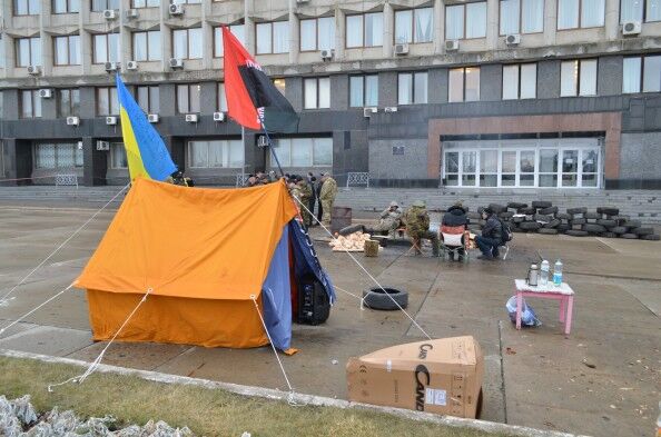 "Сестра Януковича" и новые потери Сбербанка: самые горячие новости регионов Украины