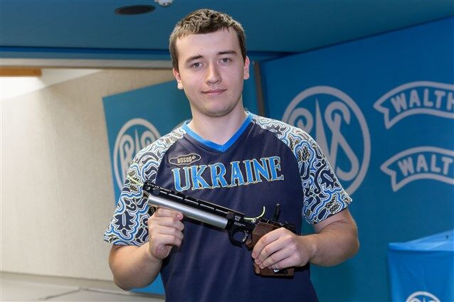 Украина добыла "золото" и "серебро" на Кубке мира по стрельбе