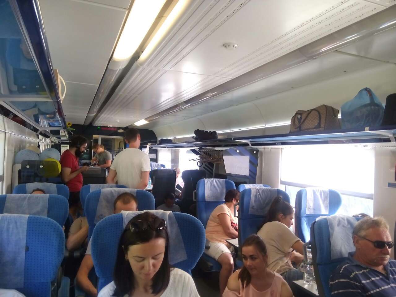 Просто хаос: новый конфуз с поездом "Укрзалізниці" возмутил пассажиров