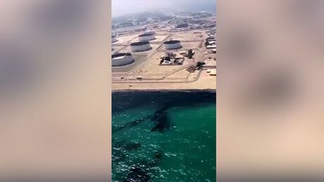 Крупная утечка: стало известно о чрезвычайной ситуации у берегов Кувейта