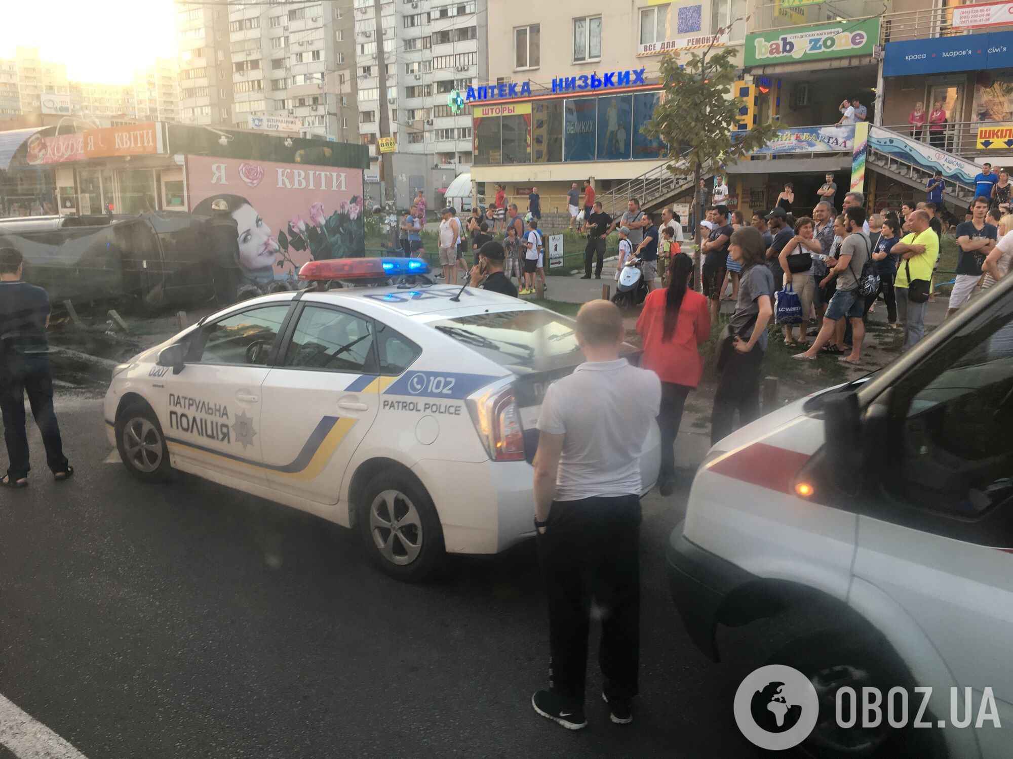 В Киеве произошло серьезное ДТП: опубликованы фото с места аварии