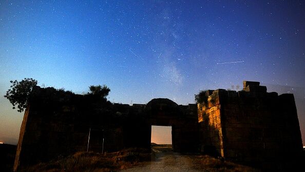 Приголомшливе явище: з'явилися перші фото метеоритного дощу Персеїди
