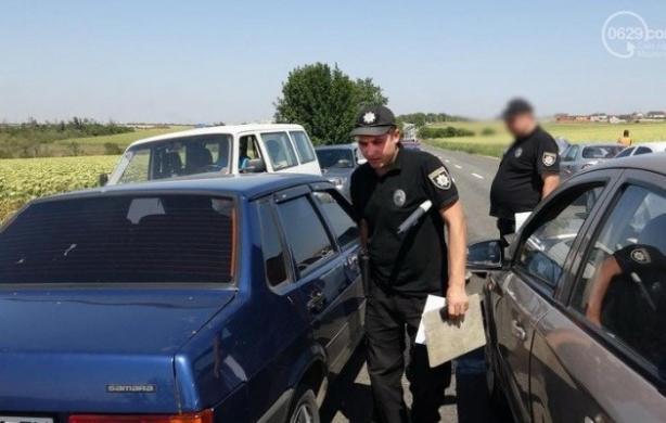 На одному з блокпостів Донбасу сталася масштабна ДТП: фото аварії