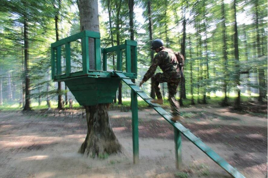 Впервые в истории: в ВСУ стартовали соревнования разведчиков 