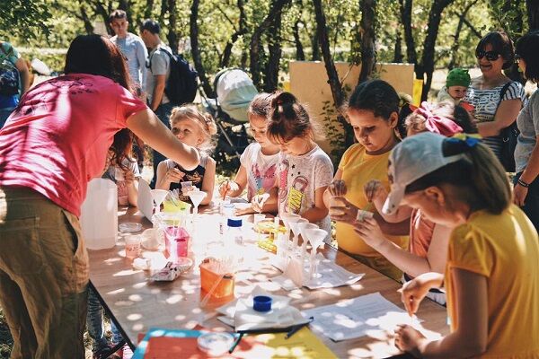 Концерт Жадана, роботы, марципаны и еще 7 причин посетить Фестиваль-открытие Года языков