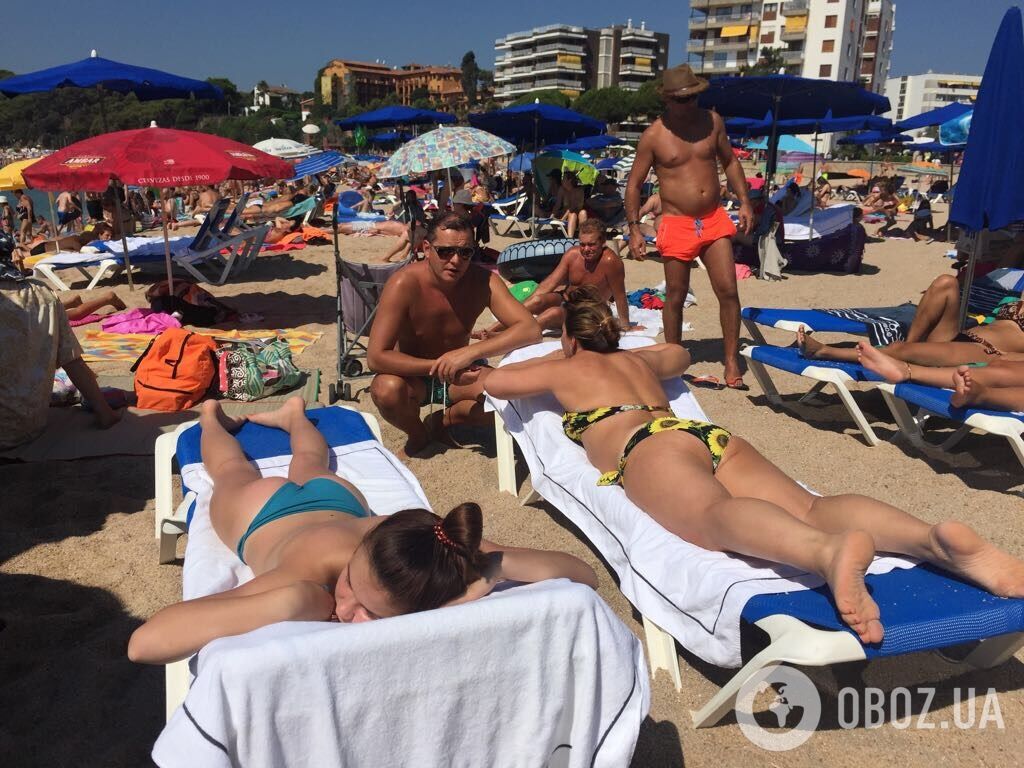 Ляшка з сім'єю помітили на пляжі в Іспанії: з'явилися фото відпочинку