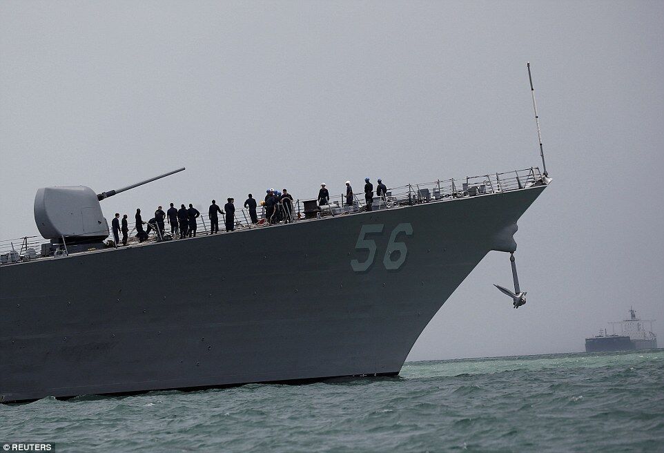 Столкновение военного корабля США с танкером: появились фото последствий аварии