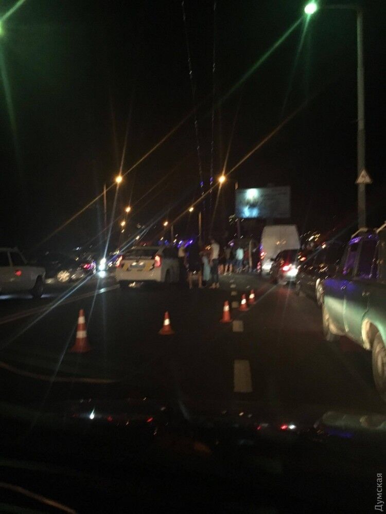 В Одессе столкнулись два микроавтобуса: есть жертва, много пострадавших