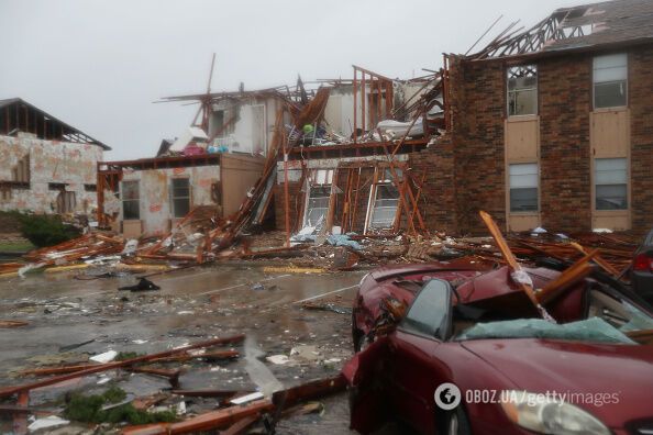 Ураган століття бушує в США: з'явилися шокуючі фото і відео