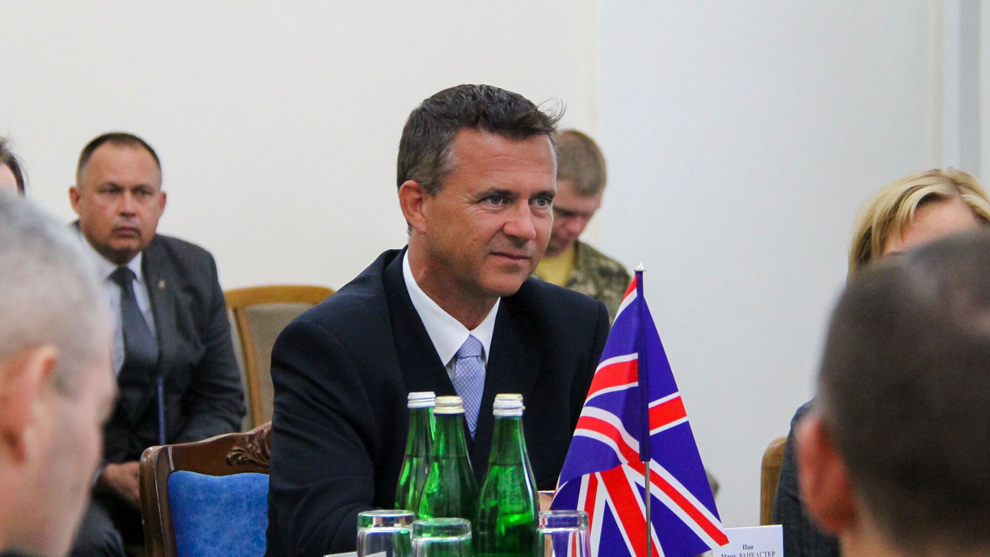 Візит міністра збройних сил Британії в Україну: Ланкастер дав потужний сигнал військової підтримки