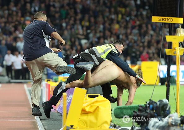  Перед очікуваним забігом на чемпіонаті світу в Лондоні стався несподіваний голий інцидент 