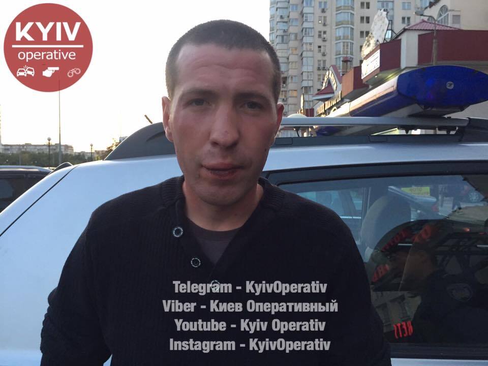 "Молодий, але не дуже успішний": у Києві чоловік спіймав злодія, який пограбував його дружину