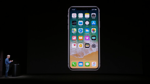 Apple презентовала "юбилейный" iPhone Х