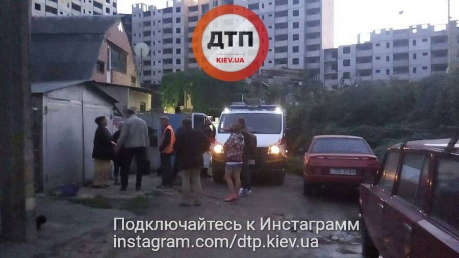 Прорив труби в Києві