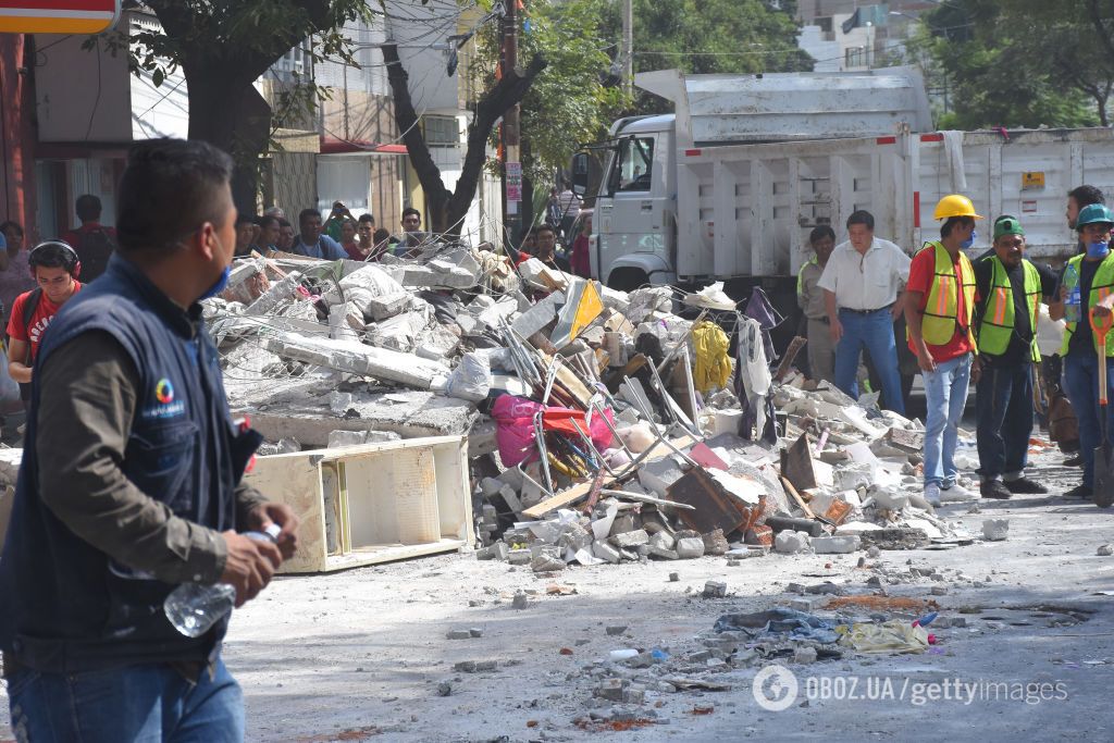 Землетрясение в Мексике: количество жертв продолжает расти