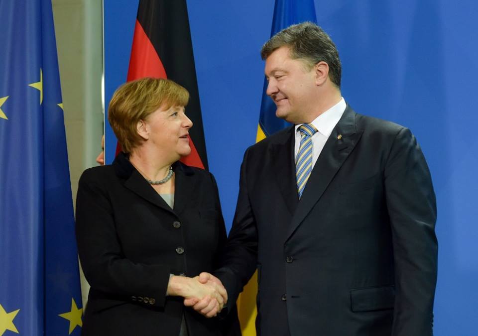 "Искренние поздравления": Порошенко сделал громкое заявление о выборах в Германии, не дожидаясь официальных результатов