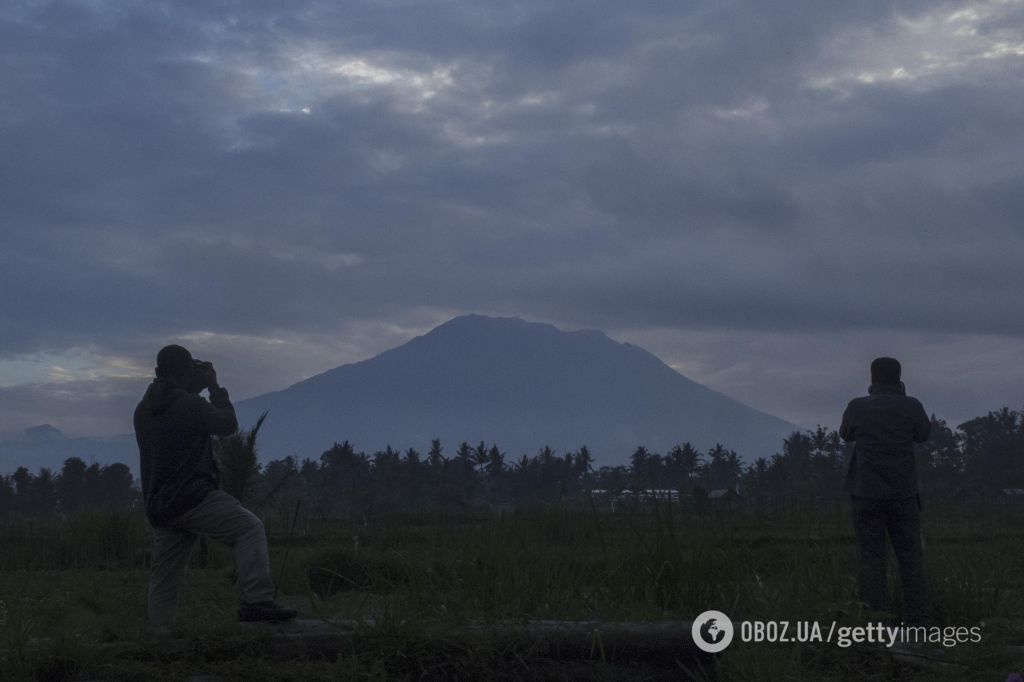 Десятки тисяч евакуйовані: на Балі прокинувся потужний вулкан