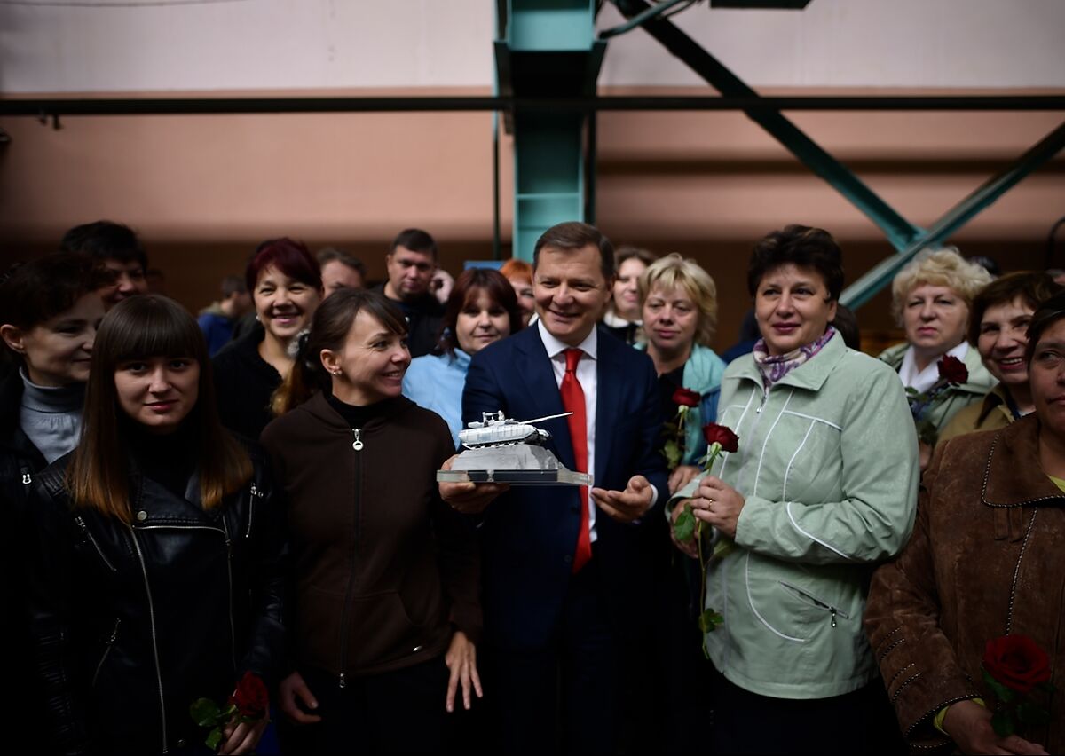 Олег Ляшко на заводе имени Малышева