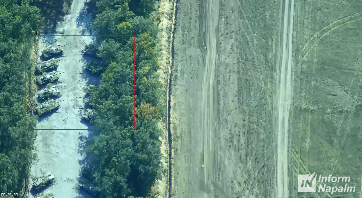 Зняли з дрона: аеророзвідка показала заборонені бойові машини окупантів на Донбасі