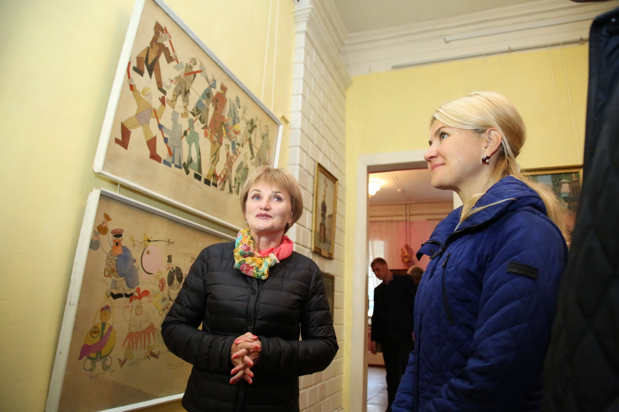 На Харківщині відданий під заставу музей з картинами Пікассо та Малевича повернули громаді – Світлична