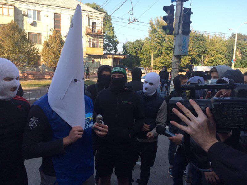 У Запоріжжі побили представників ЛГБТ-спільноти: з'явилися фото