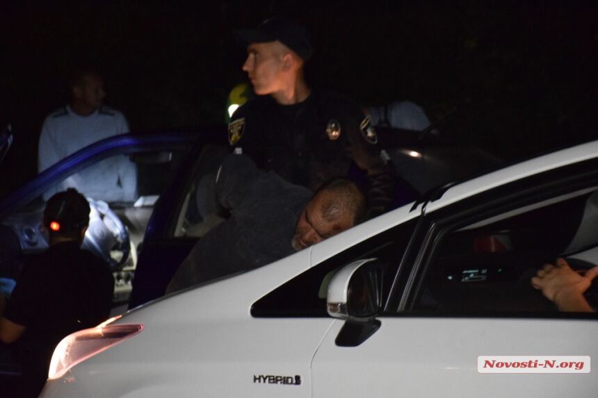 Стрельба на дороге в Николаеве: полиция поймала злоумышленника