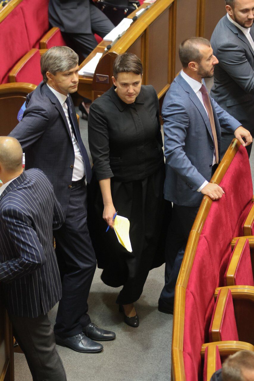 Савченко здивувала новим образом в Раді