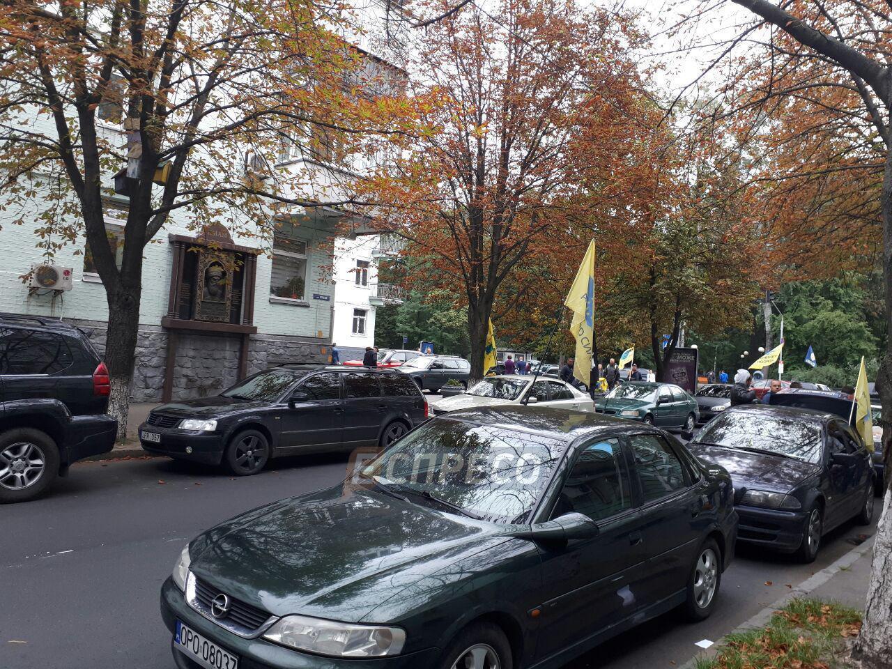 Владельцы авто с еврономерами заблокировали центр Киева: подробности акции протеста