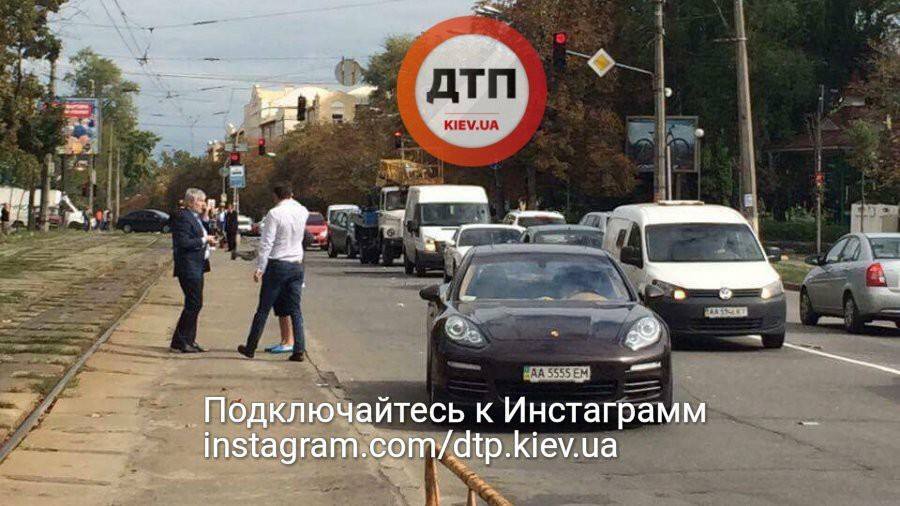 Стрілянина в центрі Києва: з'явилися дані про постраждалих і невідоме авто